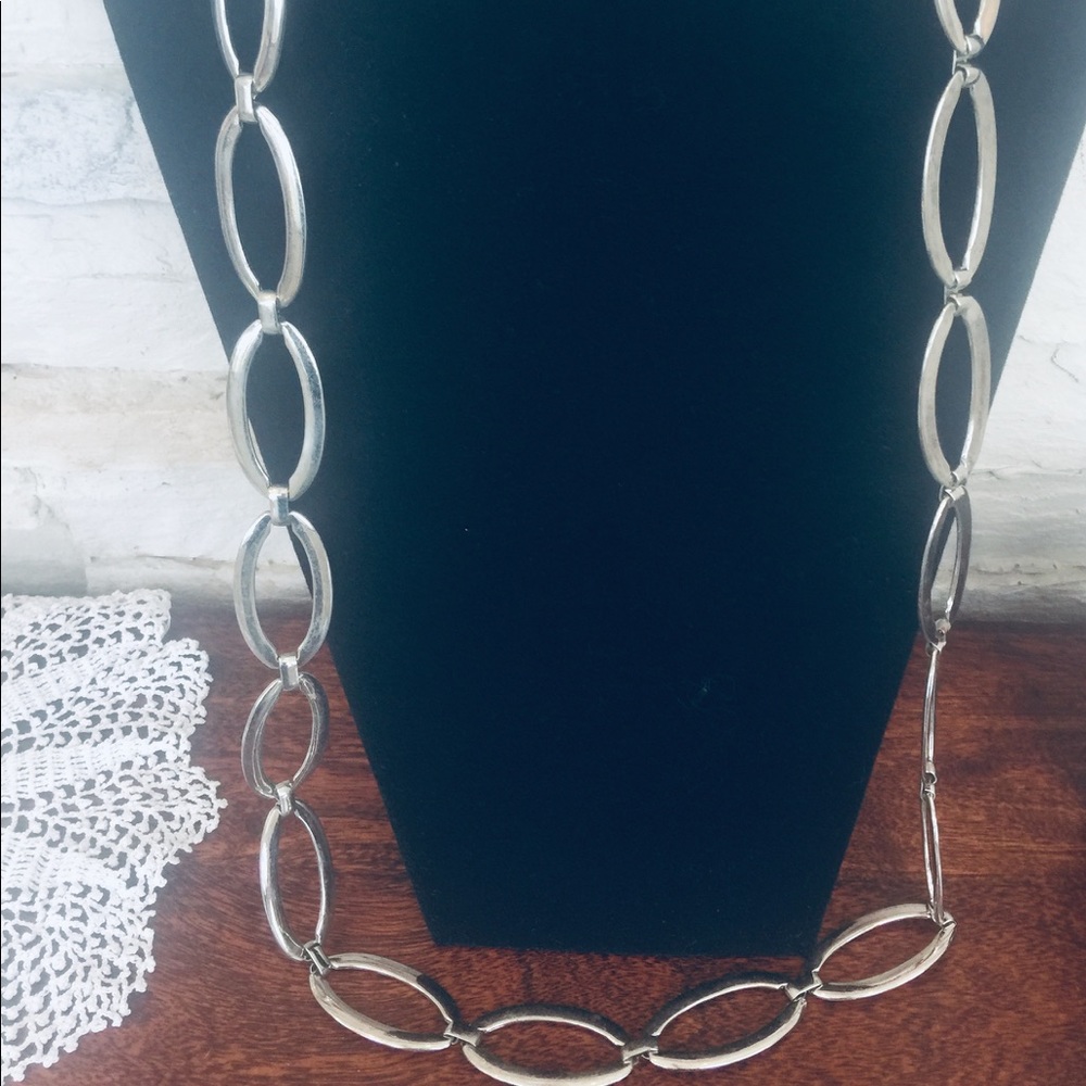 Women’s 20” Long Fashion Silver Loop Chain